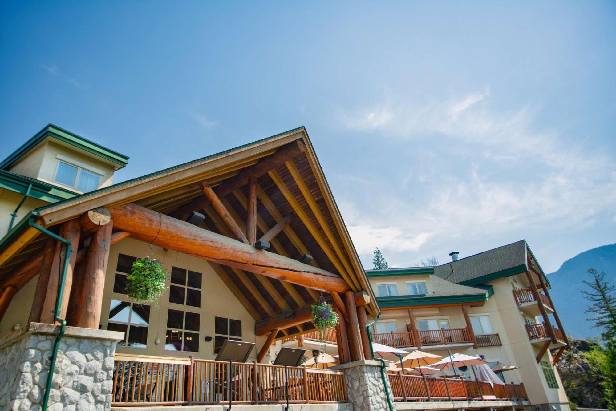 Coast Hillcrest Hotel Revelstoke Exterior foto