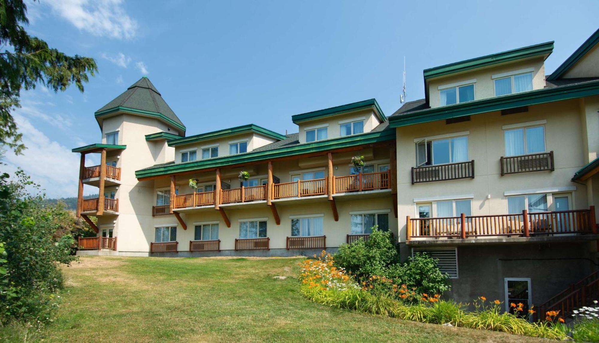 Coast Hillcrest Hotel Revelstoke Exterior foto