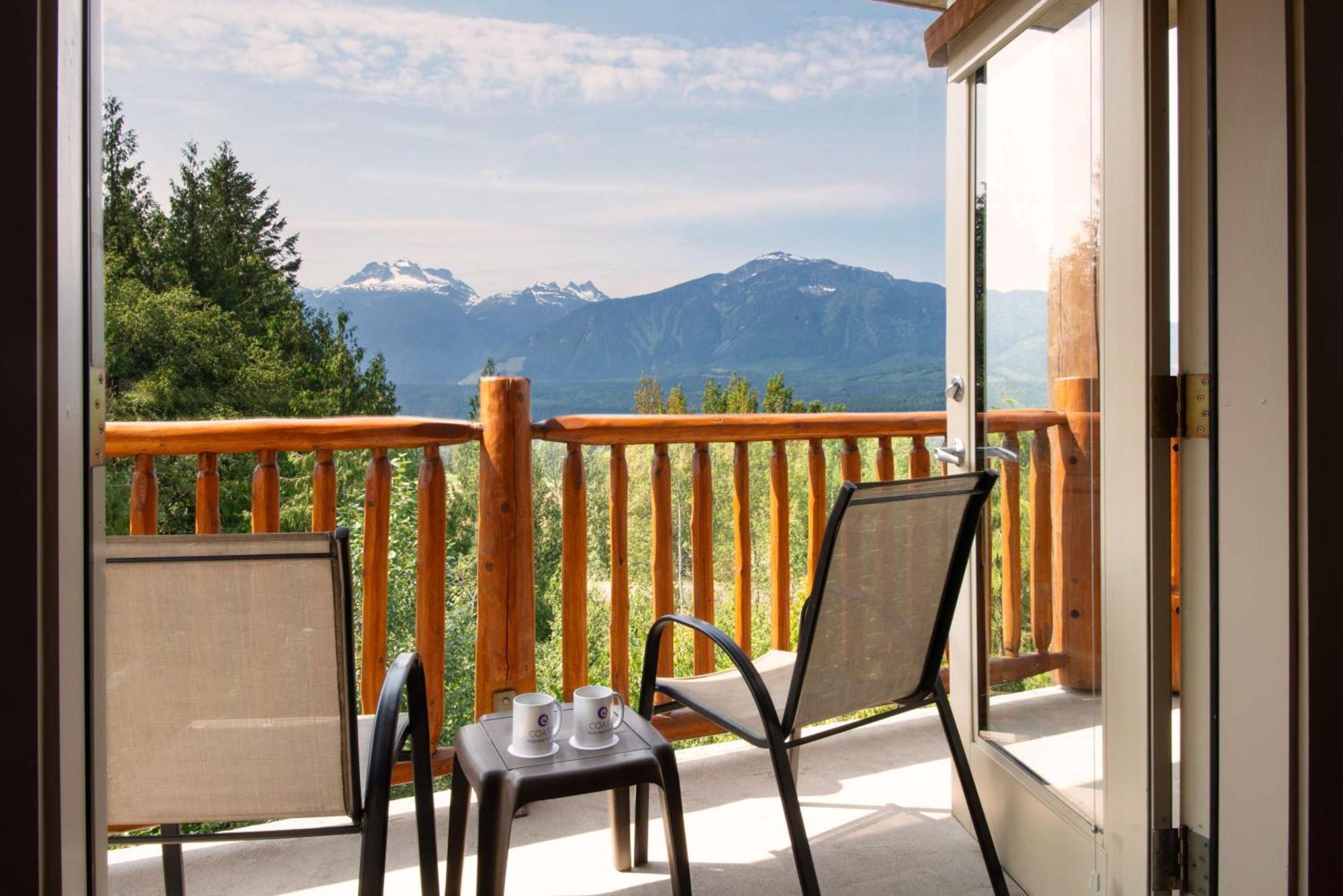 Coast Hillcrest Hotel Revelstoke Exterior foto