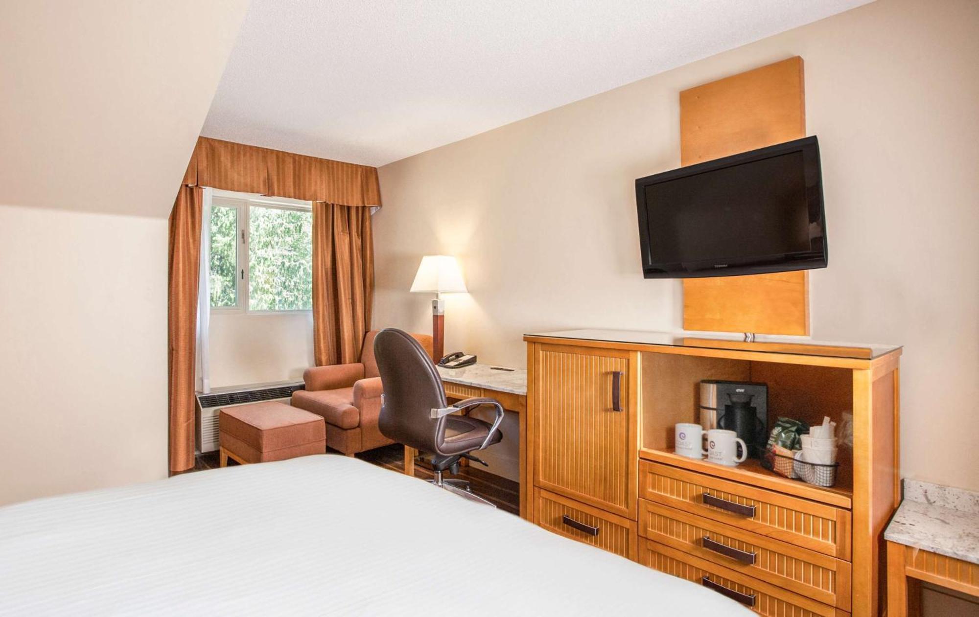 Coast Hillcrest Hotel Revelstoke Exterior foto
