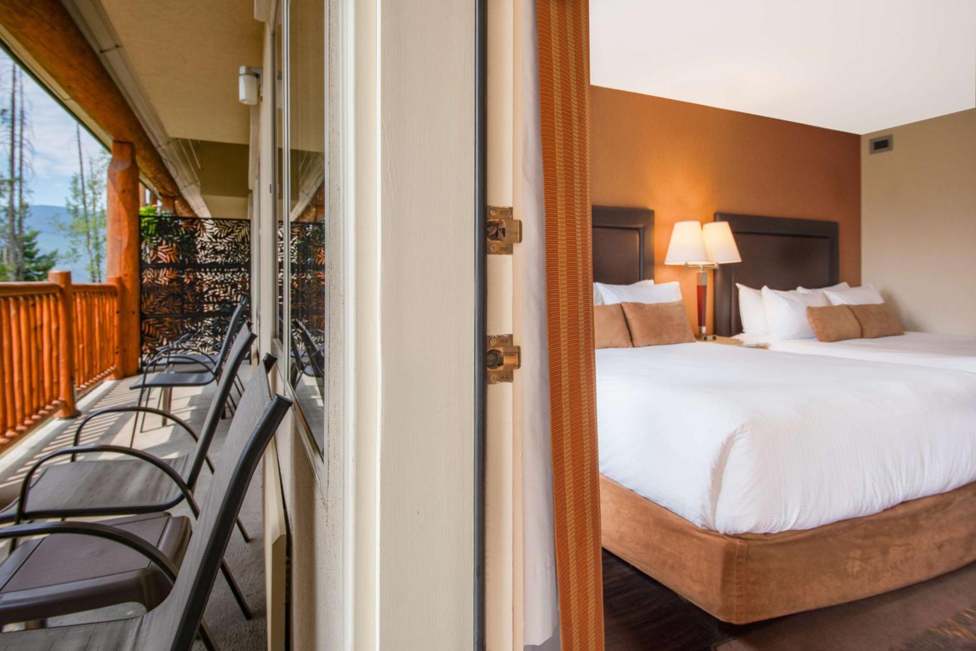 Coast Hillcrest Hotel Revelstoke Exterior foto